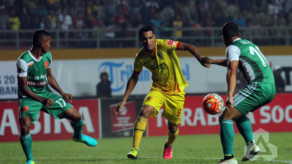 Sriwijaya FC vs PS TNI Copyright: &copy; GTS